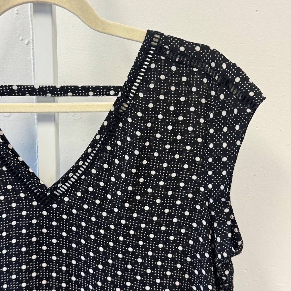 DR2 by Daniel Rainn Polka Dot V-Neck Blouse Black White Small DR19572PR1 Office - Picture 4 of 8
